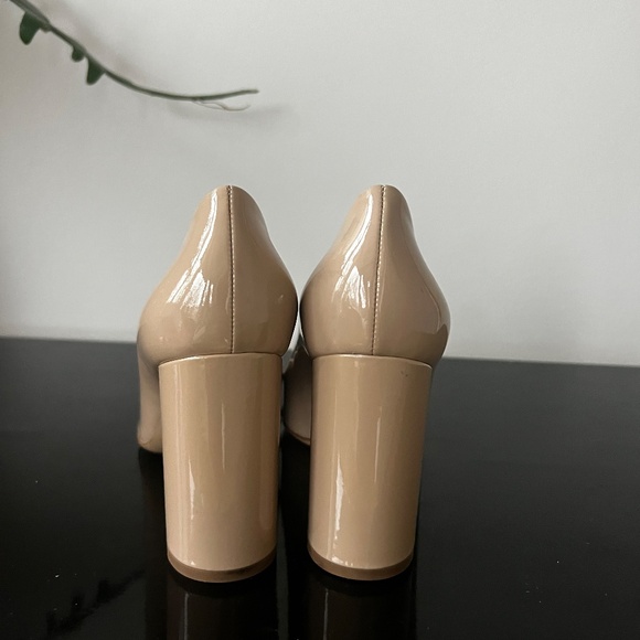 M.Gemi Nude Pumps - Picture 2 of 8